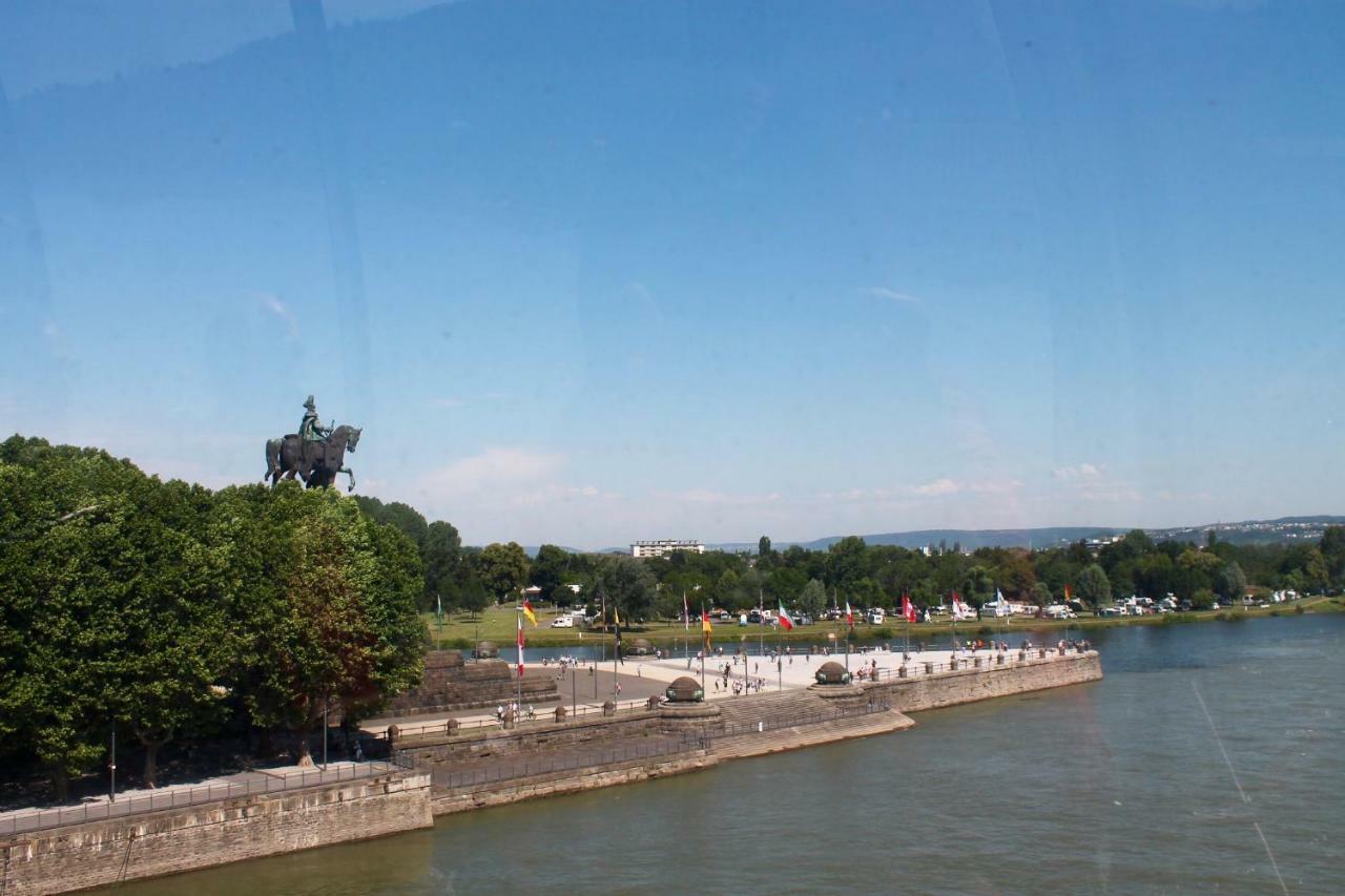 Ferienwohnung Auf Der Moselhoehe - Naehe Koblenz Und Cochem Dieblich Esterno foto